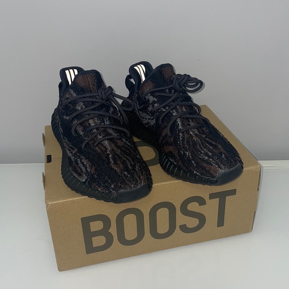 Yeezy boost 350 v2 - Picture 1 of 4